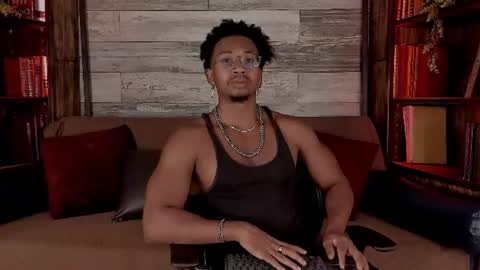 Snapshot of jamalmyst_ chatting on July 25, 7:55 pm online show from July 25, 7:55 pm