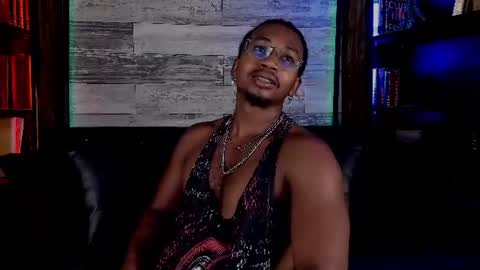 Snapshot of jamalmyst_ chatting on July 28, 8:34 pm online show from July 28, 8:34 pm