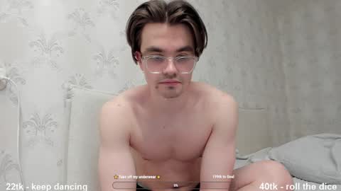 Snapshot of jame_flow chatting on February 9, 1:03 pm Hey there Im Jame online show from February 9, 1:03 pm