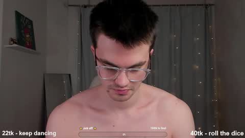 Snapshot of jame_flow chatting on March 8, 1:39 am Hey there Im Jame online show from March 8, 1:39 am