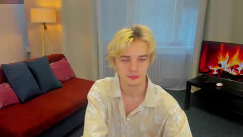 JameMiller online show from February 26, 7:07 am