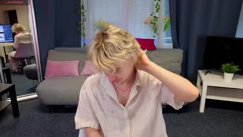 JameMiller online show from March 3, 7:03 am