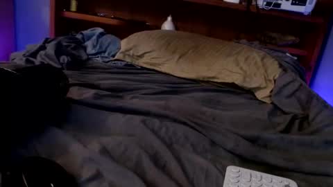 what you in too online show from September 12, 7:30 am