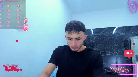Snapshot of james_06_ chatting on May 27, 3:42 pm james_06_ online show from May 27, 3:42 pm