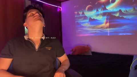 Snapshot of james__taylor21 chatting on February 13, 2:01 am JAMES TAYLOR online show from February 13, 2:01 am