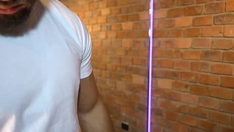 Snapshot of james_axel chatting on December 9, 2:39 pm James Axel online show from December 9, 2:39 pm