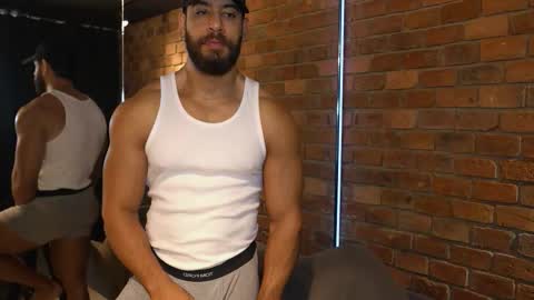 Snapshot of james_axel chatting on January 15, 1:59 pm James Axel online show from January 15, 1:59 pm