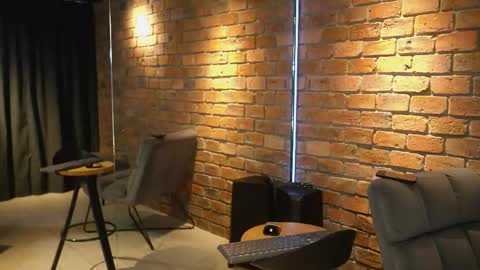 Snapshot of james_axel chatting on May 30, 2:25 pm James Axel online show from May 30, 2:25 pm