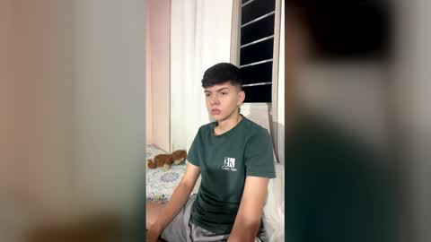 james_chez online show from March 18, 12:36 am