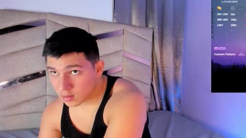 james_cr online show from January 13, 3:12 am