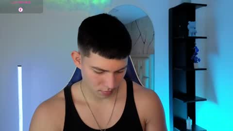 Snapshot of james_cr chatting on June 4, 12:44 pm james_cr online show from June 4, 12:44 pm
