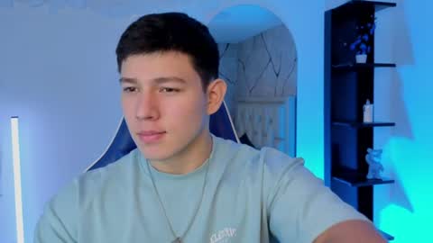 Snapshot of james_cr chatting on June 22, 12:46 pm james_cr online show from June 22, 12:46 pm