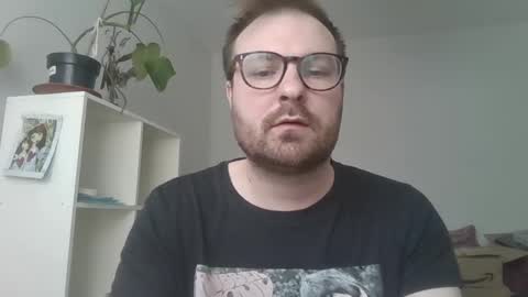 Snapshot of james_heron chatting on March 6, 9:25 am James Heron online show from March 6, 9:25 am