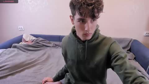 James online show from February 26, 8:33 pm