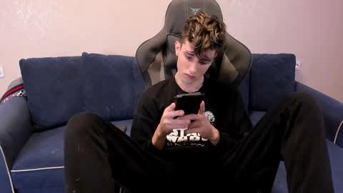 James online show from October 2, 7:54 pm