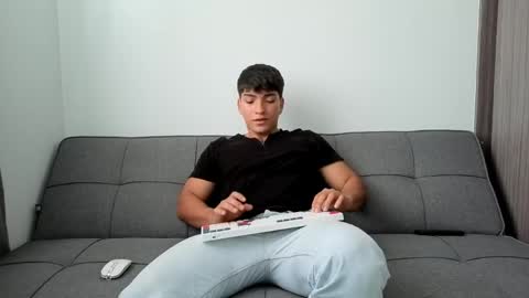 Snapshot of james_silva1 chatting on April 22, 4:41 pm james_silva1 online show from April 22, 4:41 pm