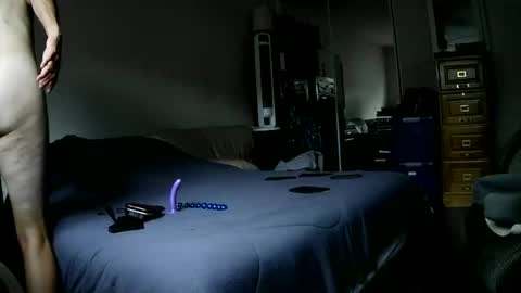 Snapshot of jamesbondage_0069 chatting on June 28, 6:03 pm James Bondage online show from June 28, 6:03 pm