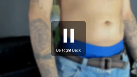 Snapshot of jamesinked_ chatting on January 20, 8:09 am Jamesinked online show from January 20, 8:09 am