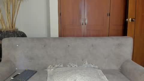 Snapshot of jamesinked_ chatting on December 1, 7:52 pm Jamesinked online show from December 1, 7:52 pm