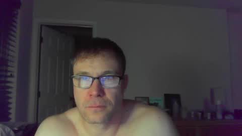 Snapshot of jamesjewels chatting on February 16, 3:26 am jamesjewels online show from February 16, 3:26 am