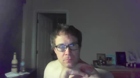 Snapshot of jamesjewels chatting on October 26, 8:53 am jamesjewels online show from October 26, 8:53 am