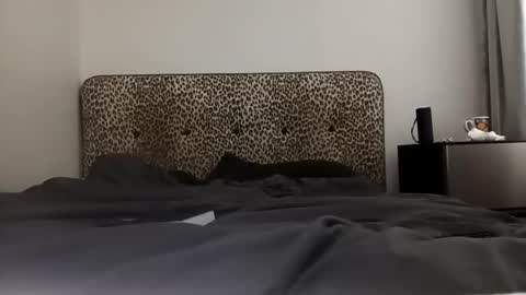 Snapshot of jamesloveridge901 chatting on February 17, 12:29 am jamesloveridge901 online show from February 17, 12:29 am