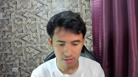 jamesthebigcockxxx online show from September 9, 12:32 am