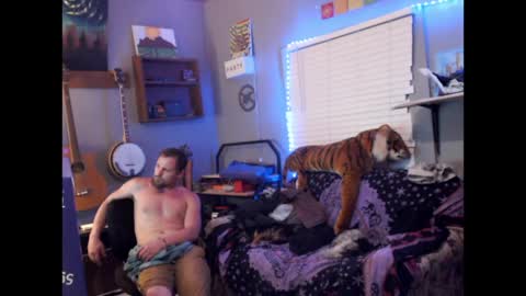 Jameswebbscope online show from June 6, 5:34 am
