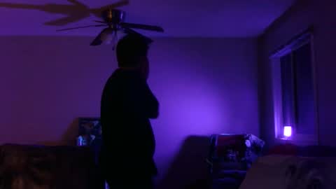 jameswolf777 online show from January 19, 1:31 am