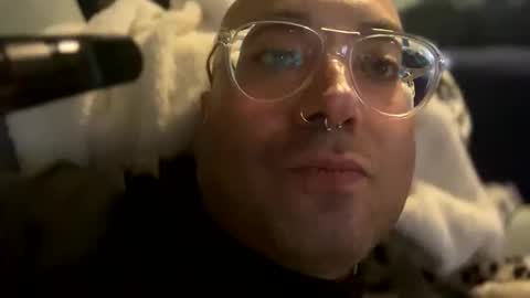 jamie19905 online show from October 22, 2:01 am