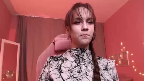 jamie_chung online show from February 13, 3:02 am