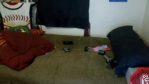 jamielove1975 online show from June 17, 11:38 pm