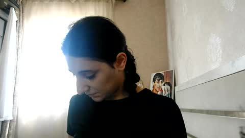 Snapshot of jamikalintz chatting on May 9, 11:04 am Niki online show from May 9, 11:04 am
