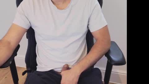 Snapshot of jammyedge chatting on December 3, 8:38 am Jammy online show from December 3, 8:38 am