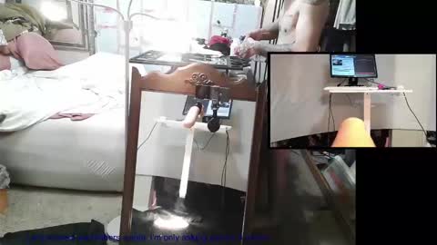 Snapshot of jamwarnerone chatting on March 10, 4:03 pm Bootyshows online show from March 10, 4:03 pm