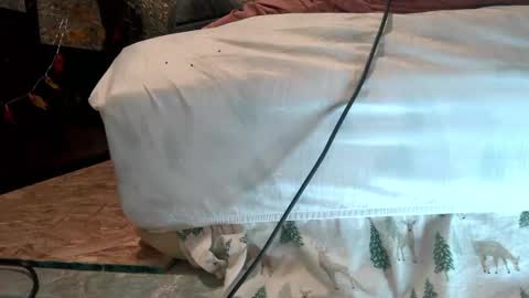 Snapshot of jamwarnerone chatting on October 6, 12:57 pm Bootyshows online show from October 6, 12:57 pm