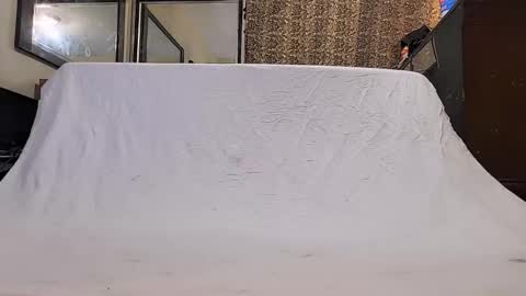 Snapshot of jamwarnerone chatting on December 17, 12:44 pm Bootyshows online show from December 17, 12:44 pm