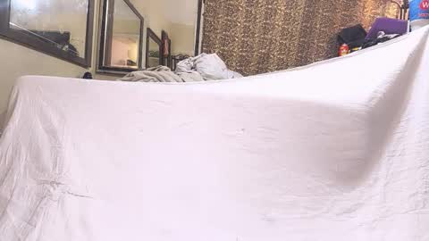 Snapshot of jamwarnerone chatting on December 19, 11:50 am Bootyshows online show from December 19, 11:50 am