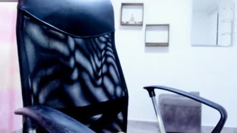 Snapshot of jan_milkhot chatting on January 19, 9:02 pm jan_milkhot online show from January 19, 9:02 pm