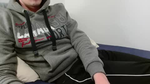 Snapshot of jan_the_man94 chatting on January 1, 7:21 pm Jan online show from January 1, 7:21 pm