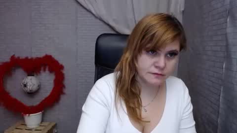 janaloveli online show from February 5, 8:46 pm