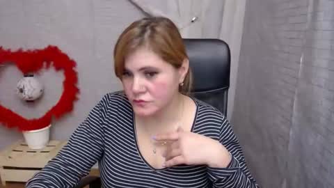 janaloveli online show from February 7, 8:10 pm