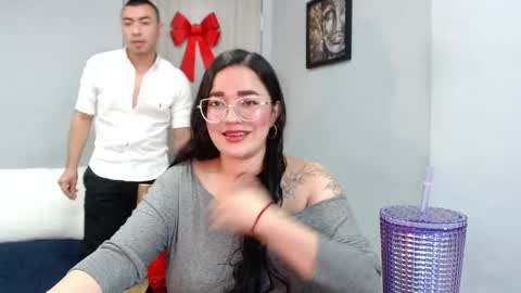 Snapshot of jane_and_paul1 chatting on April 1, 12:55 am online show from April 1, 12:55 am