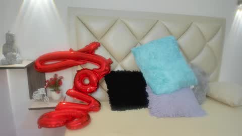 Snapshot of jane_clouds chatting on February 15, 7:27 am JANE CLOUDS online show from February 15, 7:27 am