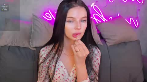 Eva online show from November 12, 12:44 am