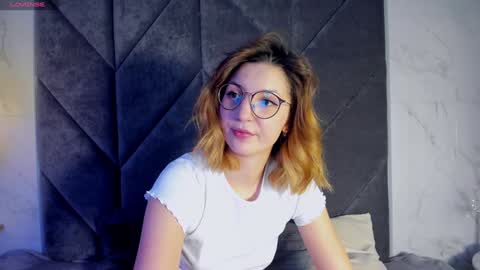 Snapshot of jane_pearl chatting on January 25, 6:23 am Jane online show from January 25, 6:23 am