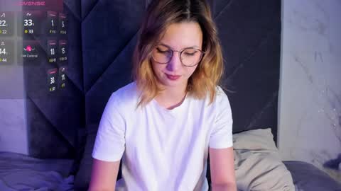 Snapshot of jane_pearl chatting on February 5, 9:57 am Jane online show from February 5, 9:57 am