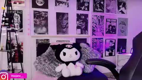 Snapshot of janediaz chatting on July 19, 6:11 pm Jennifer online show from July 19, 6:11 pm