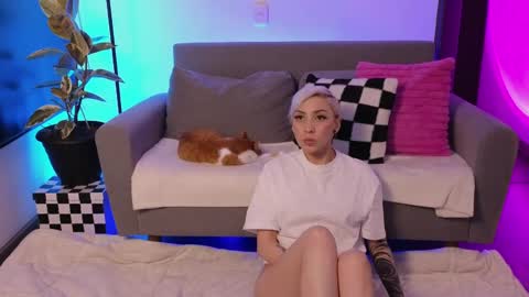 Snapshot of janehart_ chatting on May 27, 1:57 am Jane online show from May 27, 1:57 am