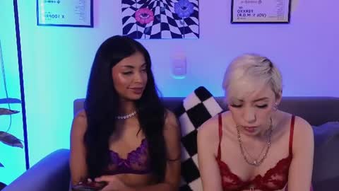 Snapshot of janehart_ chatting on June 14, 1:03 am Jane online show from June 14, 1:03 am